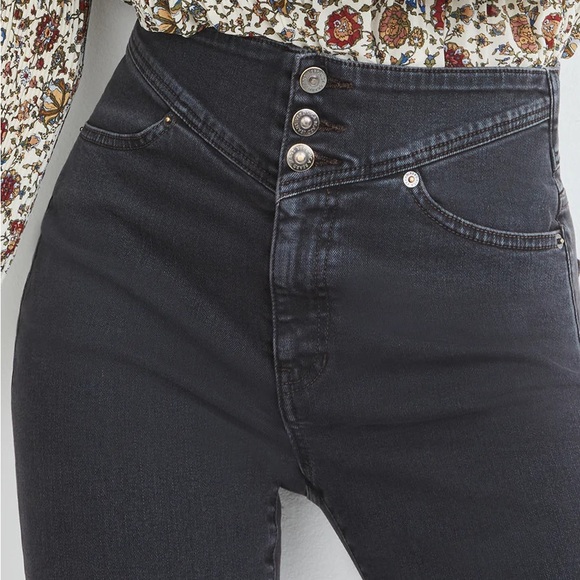 New Veronica Beard Beverly Yoke Front Jean in Color Moonlight, Size 32/14 - Picture 14 of 15